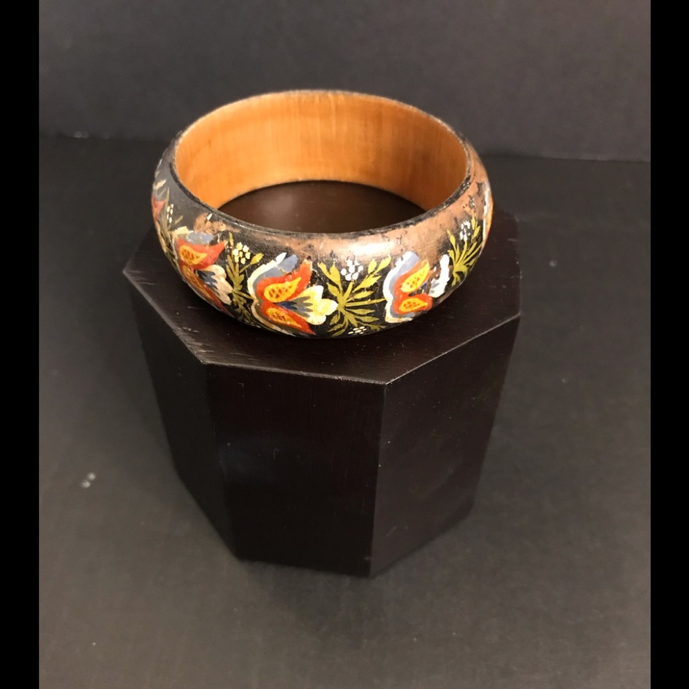 Vtg Wooden Bangle w/Pennsylvania Dutch Pattern